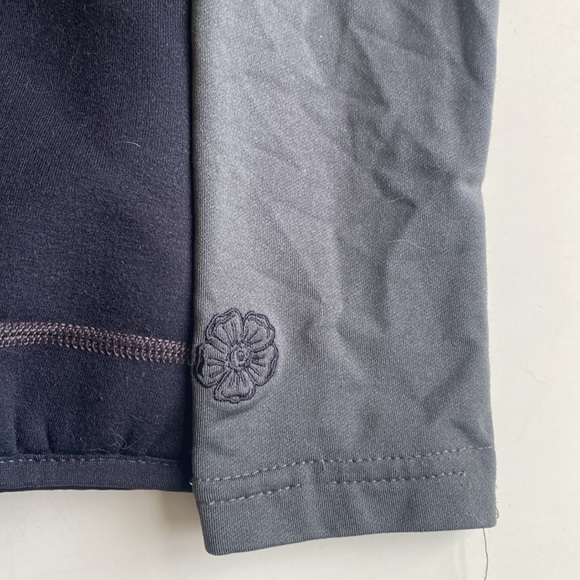 Vintage Wild Roses Outdoor Research Full Zip Hoody - Picture 3 of 8